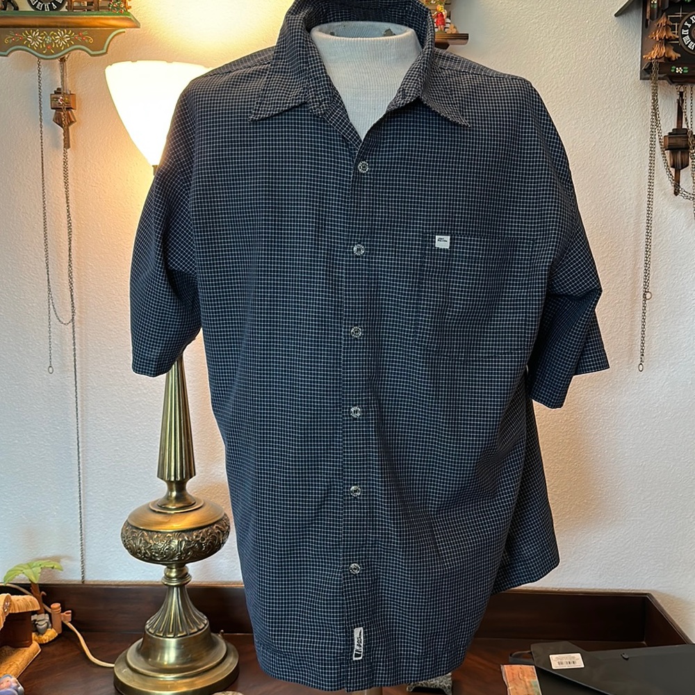 MENS NO FEAR BUTTON UP SHIRT SIZE XL